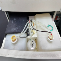 BD FACSCalibur Flow Cytometer image 2